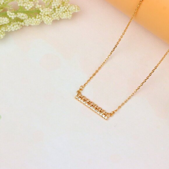 "Elegant Rose Gold Bar Necklace with Geometric Crystal Accent, XPNL1895 - Picture 2 of 13